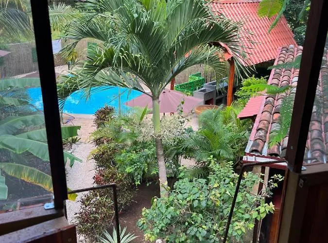 Casa Tropical Playa Grande 4*