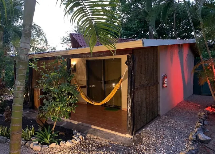 Bed & Breakfast Casa Tropical Playa Grande Cuajiniquil