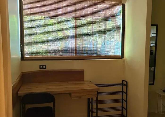 Casa Tropical Playa Grande Bed & Breakfast 4*