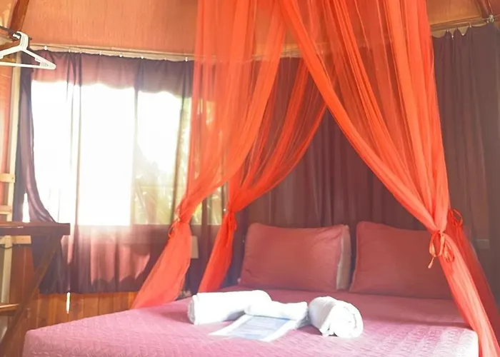 Bed & Breakfast Casa Tropical Playa Grande Cuajiniquil
